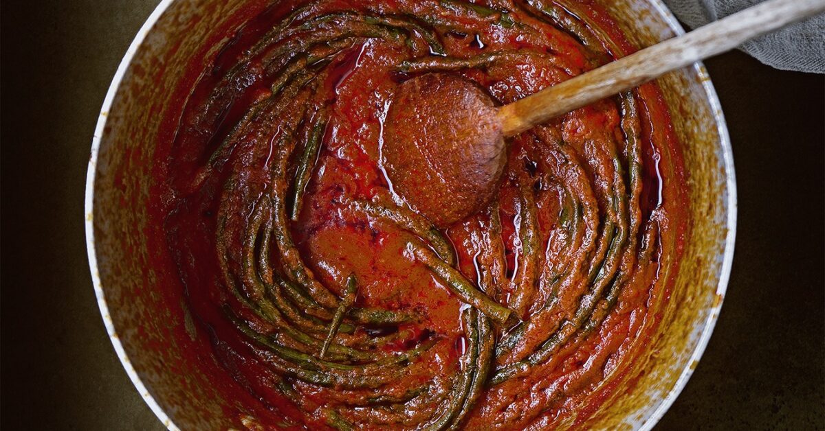 Easy Thai Recipes with Fresh Red Long Beans: Authentic Thai Cooking at Home